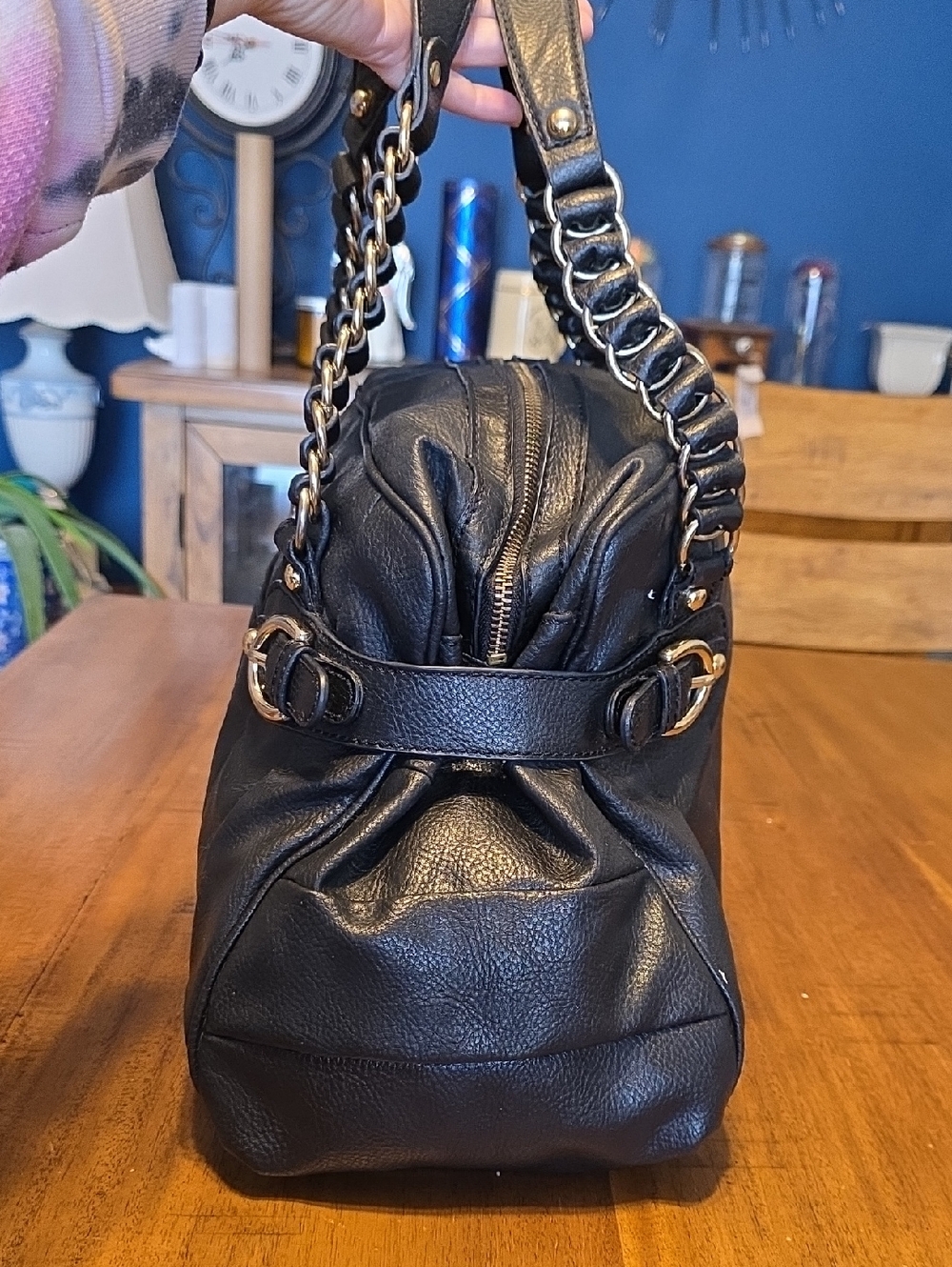 bebe Black Leather Shoulder Bag with Gold Chain Accents - Picture 2 of 16